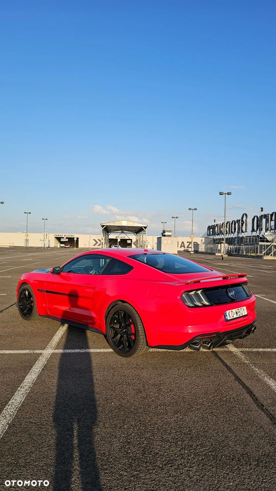 Ford Mustang - 12