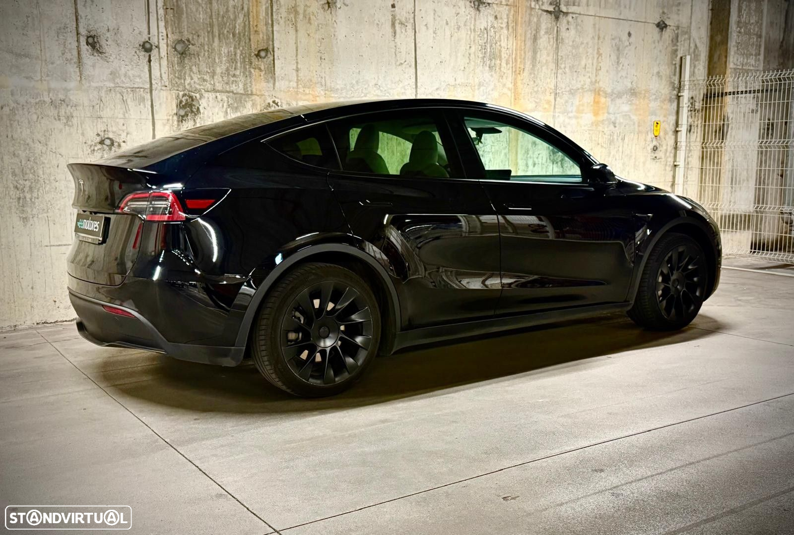 Tesla Model Y Tração Traseira - 3