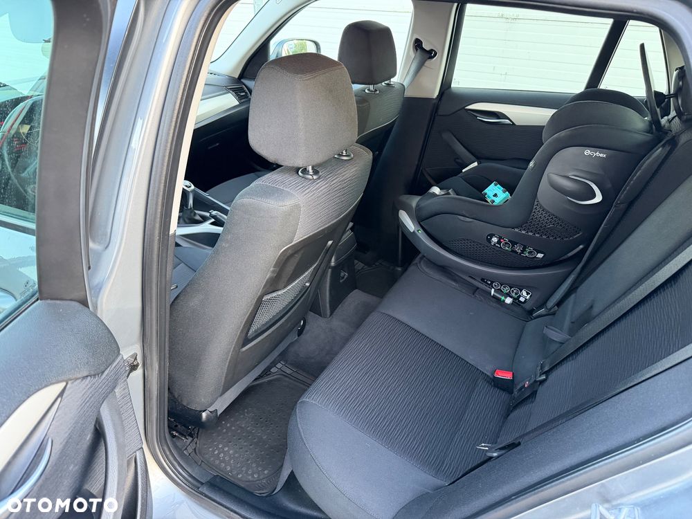 BMW X1 xDrive18d xLine - 7
