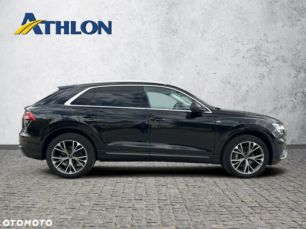 Audi Q8 - 6