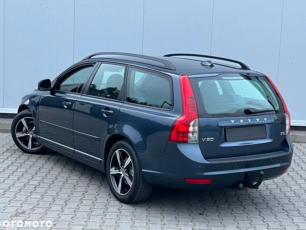 Volvo V50 - 13