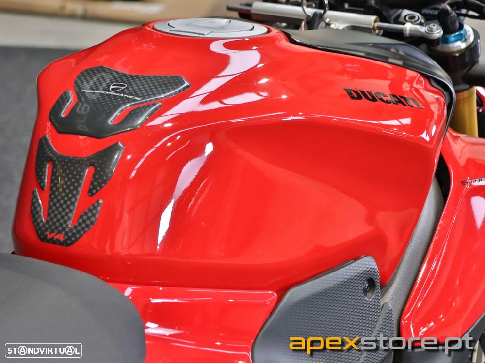 Ducati Streetfighter V4S - 7