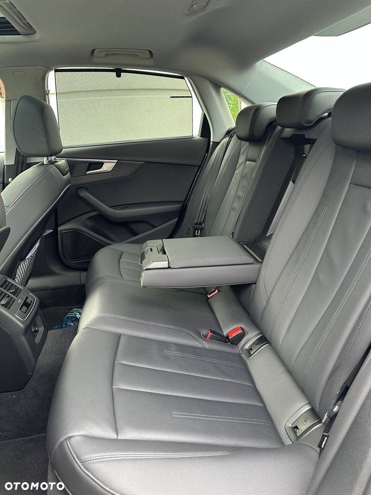 Audi A4 Limousine 45 TFSI mHEV Quattro Advanced S tronic - 18