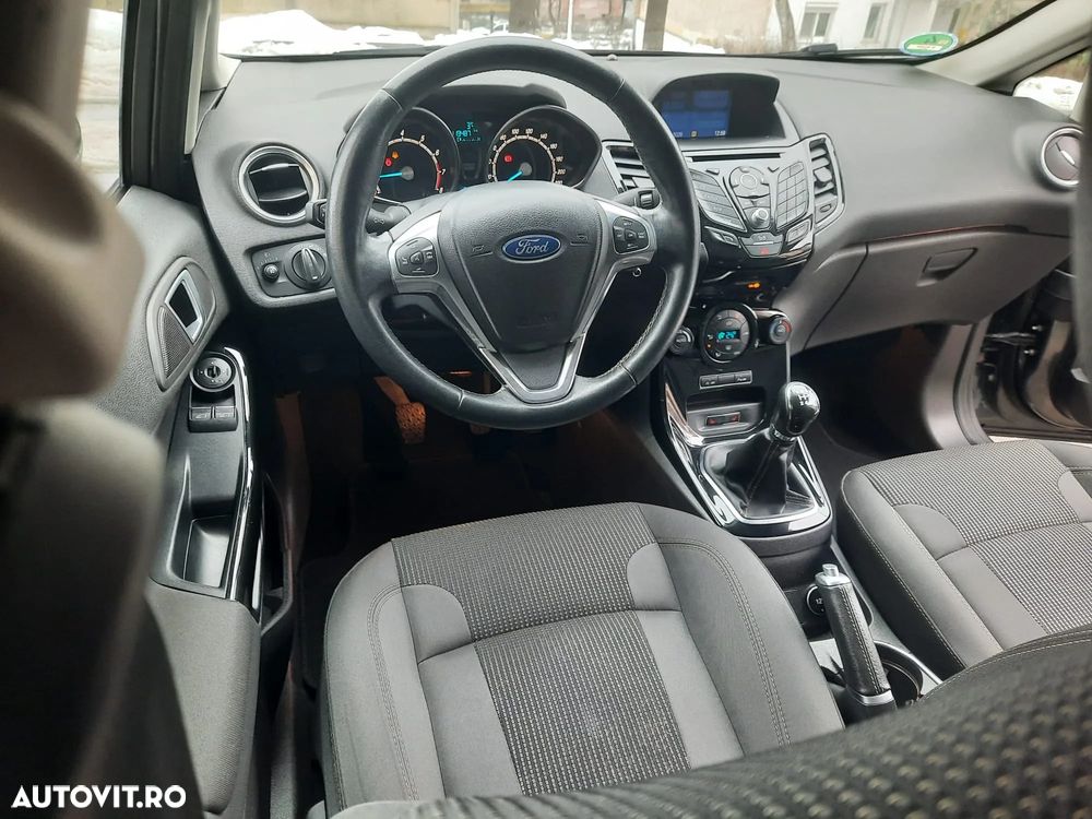 Ford Fiesta 1.0 EcoBoost Start-Stop Titanium - 12