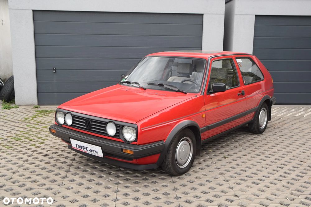 Volkswagen Golf 1.3 - 1