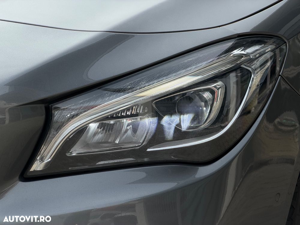 Mercedes-Benz CLA 180 d 7G-DCT - 12