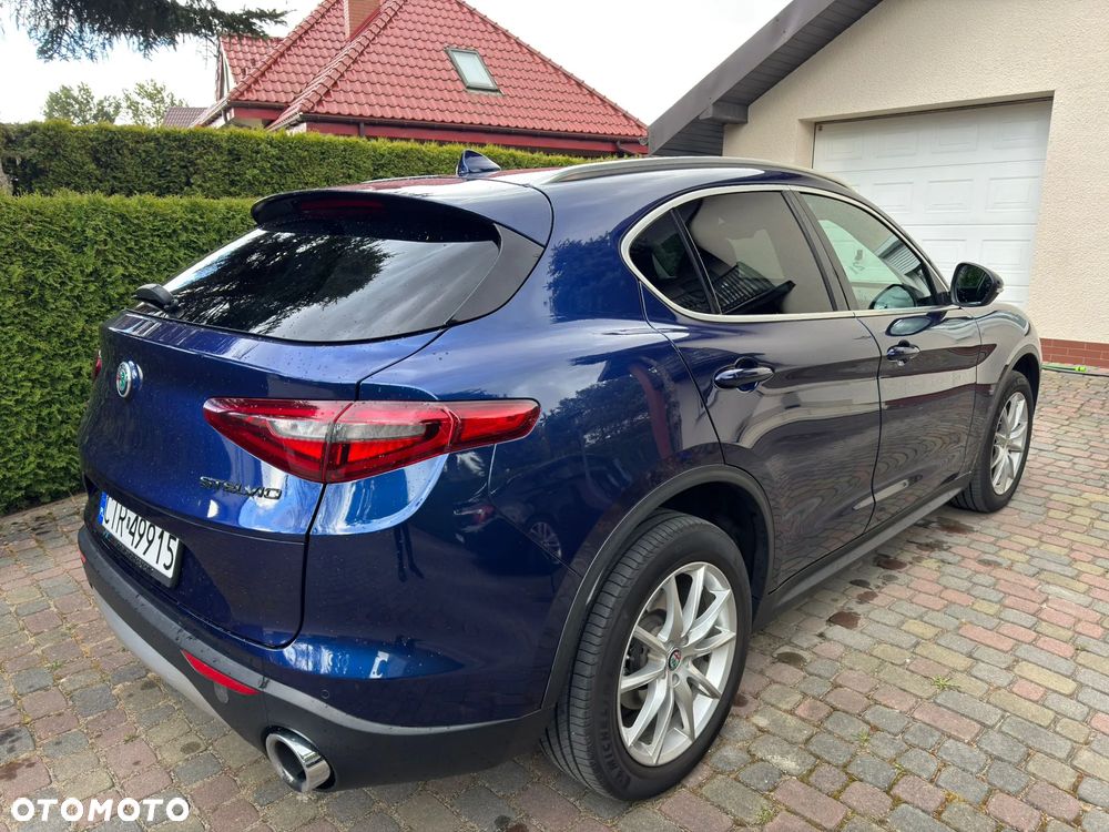 Alfa Romeo Stelvio 2.0 Turbo TI Q4 - 14