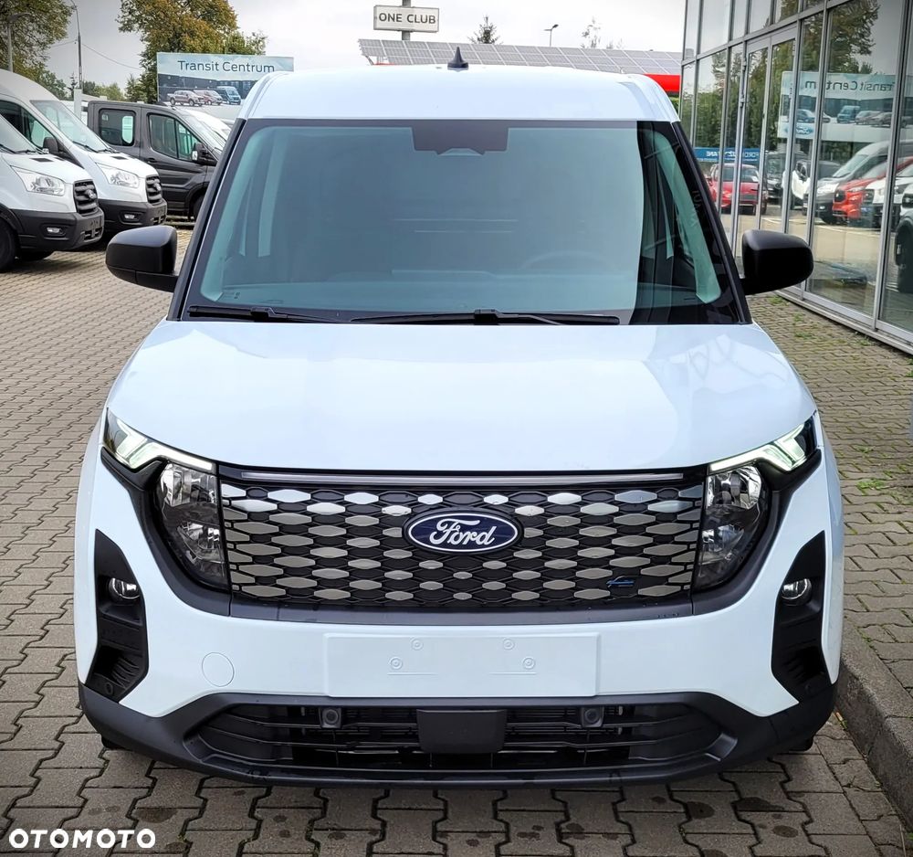 Ford Transit Courier - 5