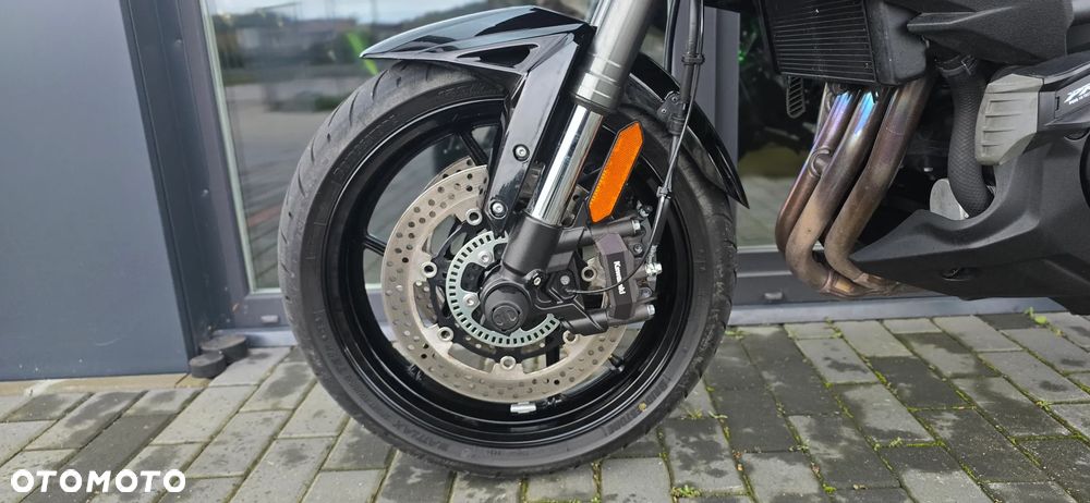 Kawasaki Versys 1100 SE - 36