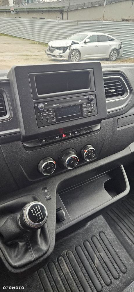 Renault Master - 11