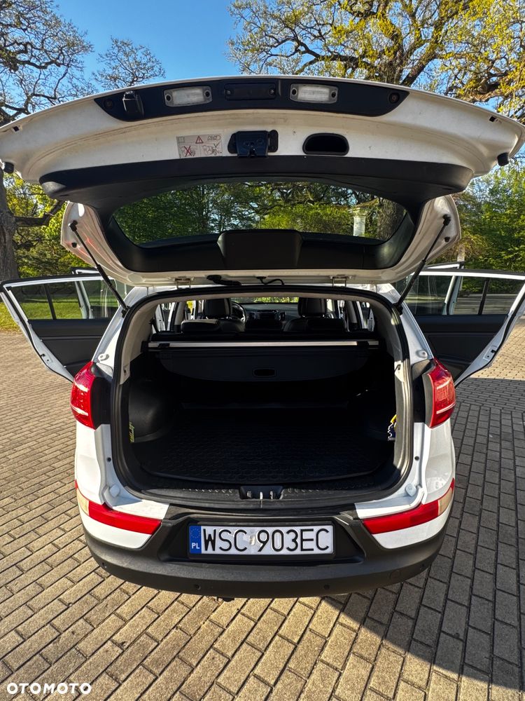 Kia Sportage 2.0 CRDI XL - 10