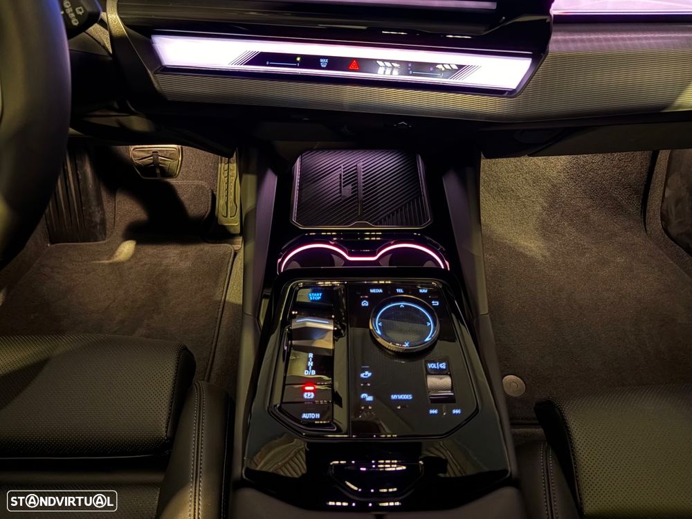 BMW i5 eDrive40 Pack Desportivo M Pro - 12