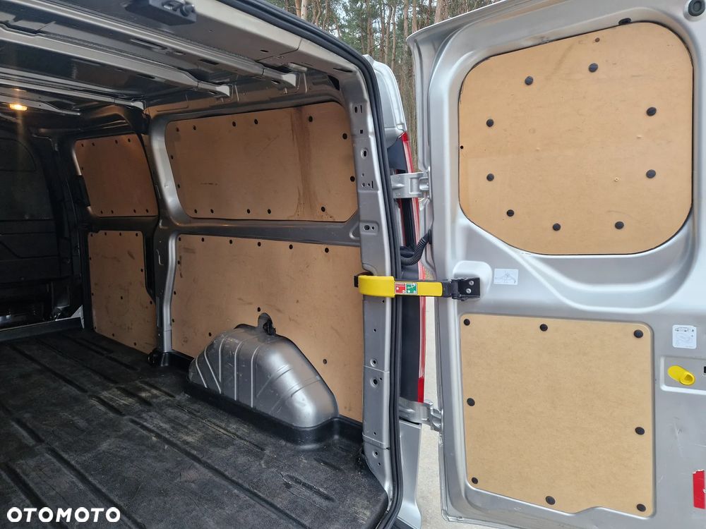 Ford Transit Custom - 17
