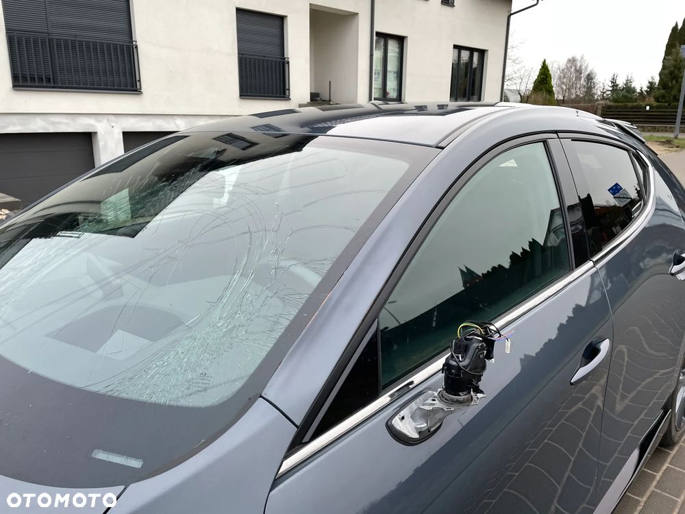 Mazda 3 2.0 mHEV Exclusive Line - 14