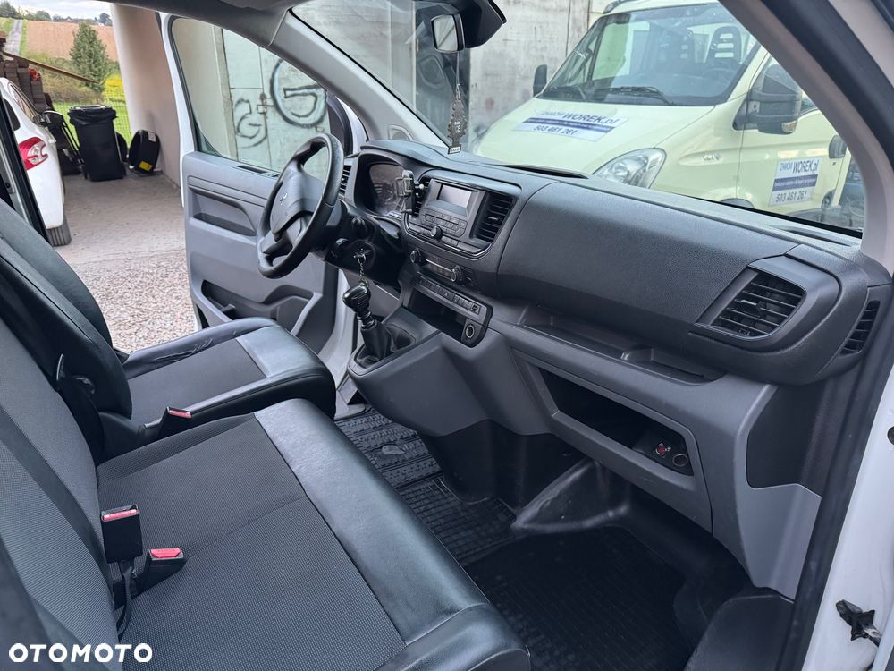 Peugeot Expert - 8