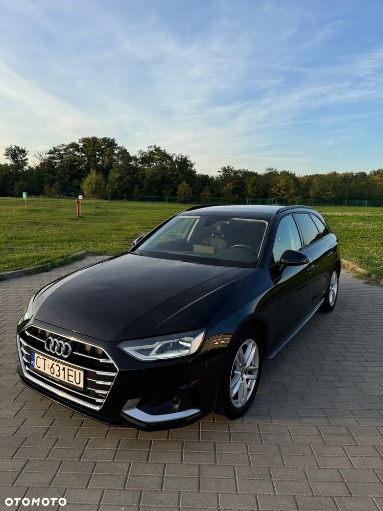 Audi A4 Avant 40 TFSI S tronic - 3