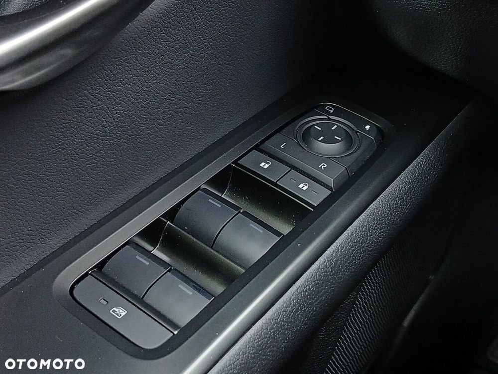 Lexus UX 300h F Sport Design - 37