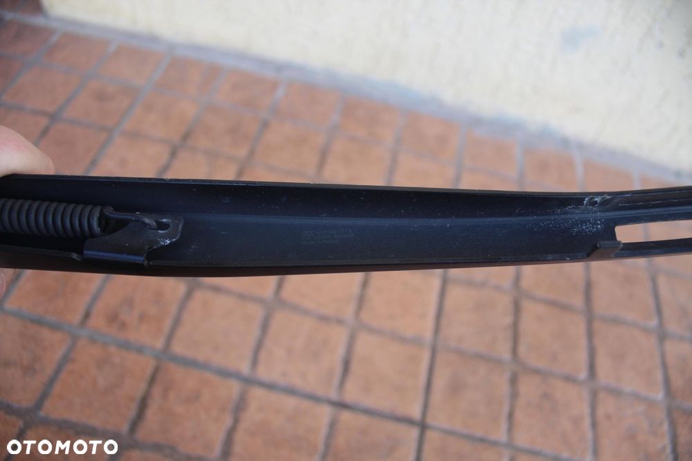 RAMIE WYCIERACZKI LEWE AUDI A4 B6 - 5