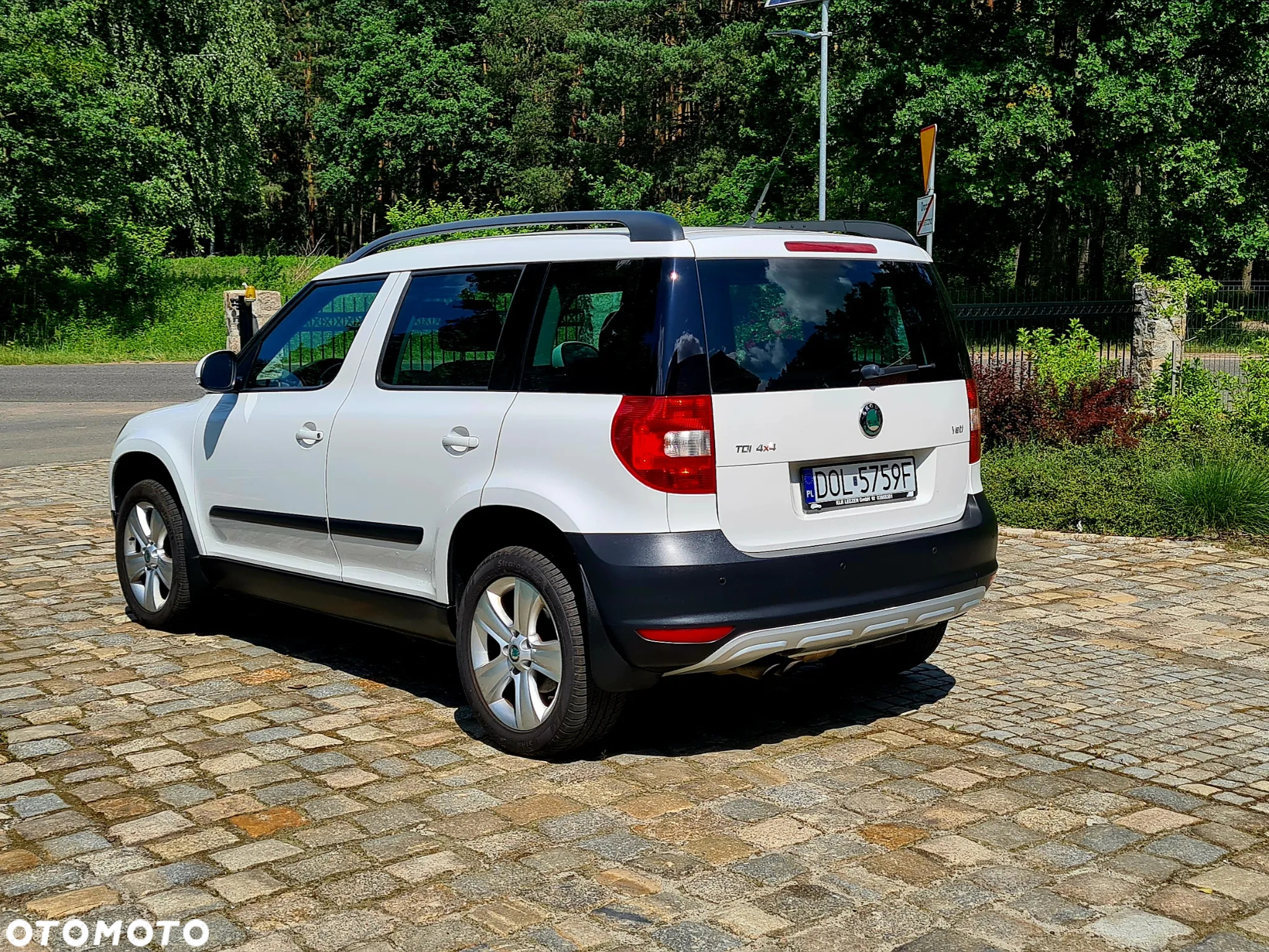 Skoda Yeti 2.0 TDI DPF 4x4 Ambition - 10