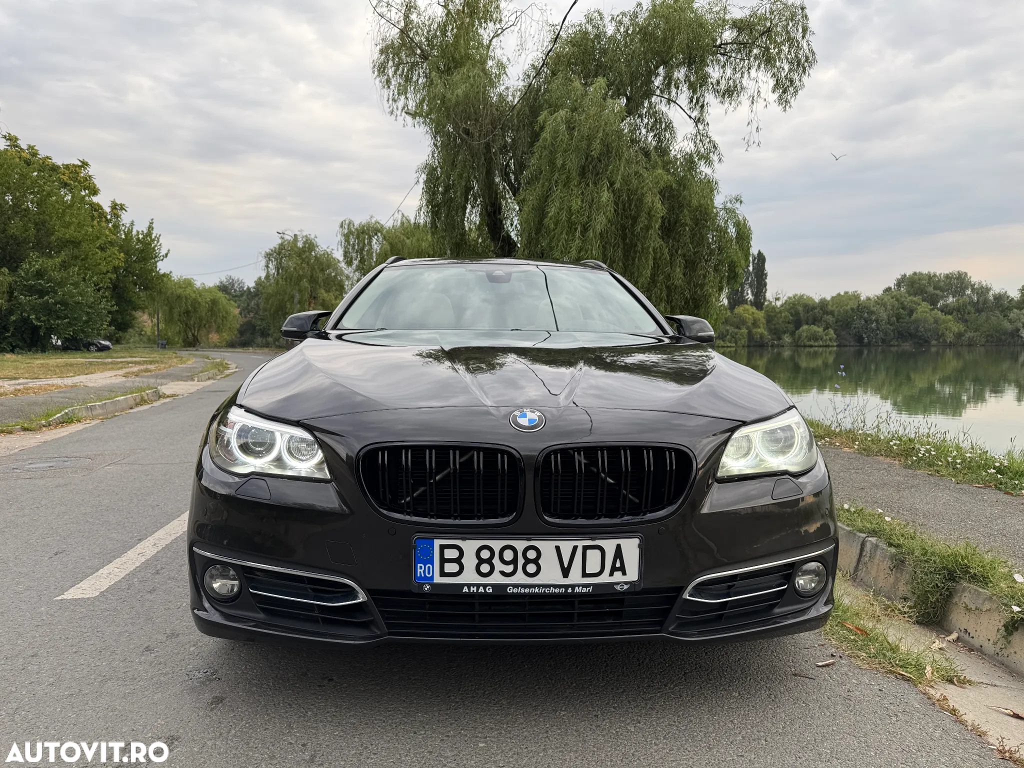 BMW Seria 5 520d xDrive - 27