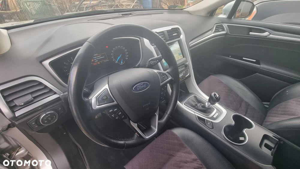 Ford Mondeo 2.0 TDCi STart-Stopp Allrad Vignale - 7