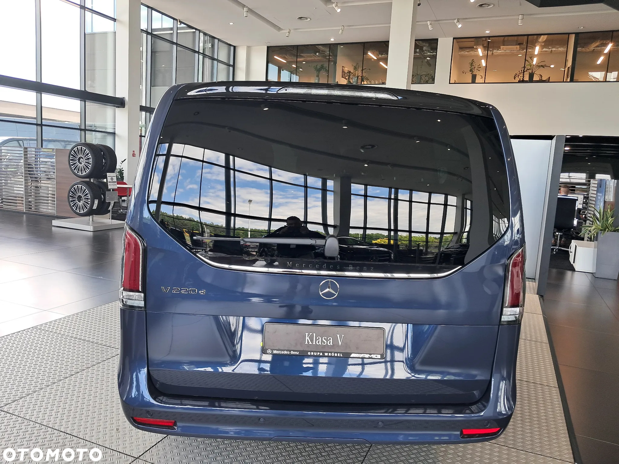 Mercedes-Benz Klasa V 220 d 9G-Tronic (d³ugi) - 4