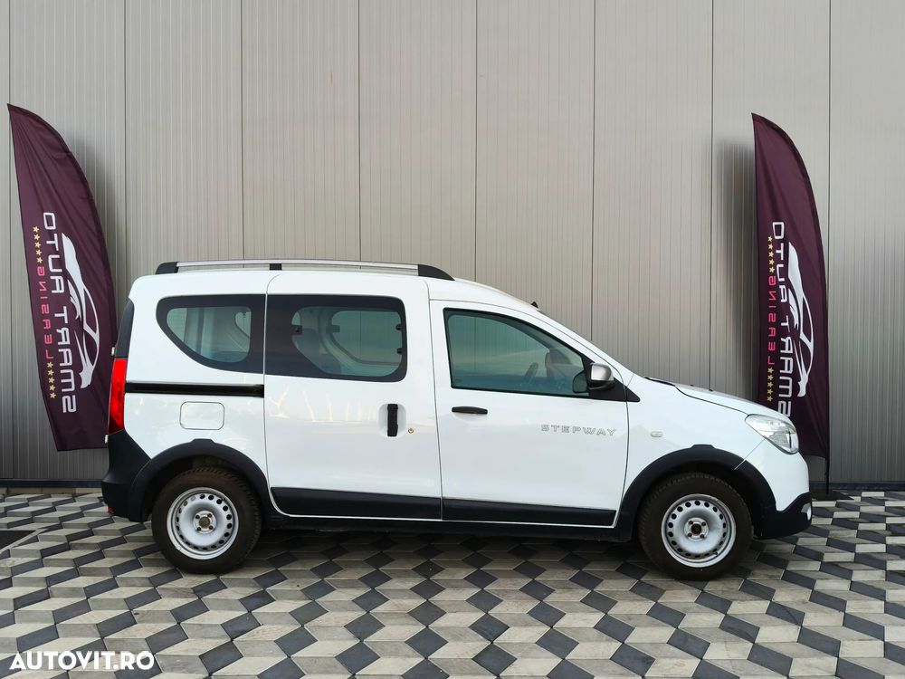 Dacia Dokker TCe 102 GPF Stepway - 14