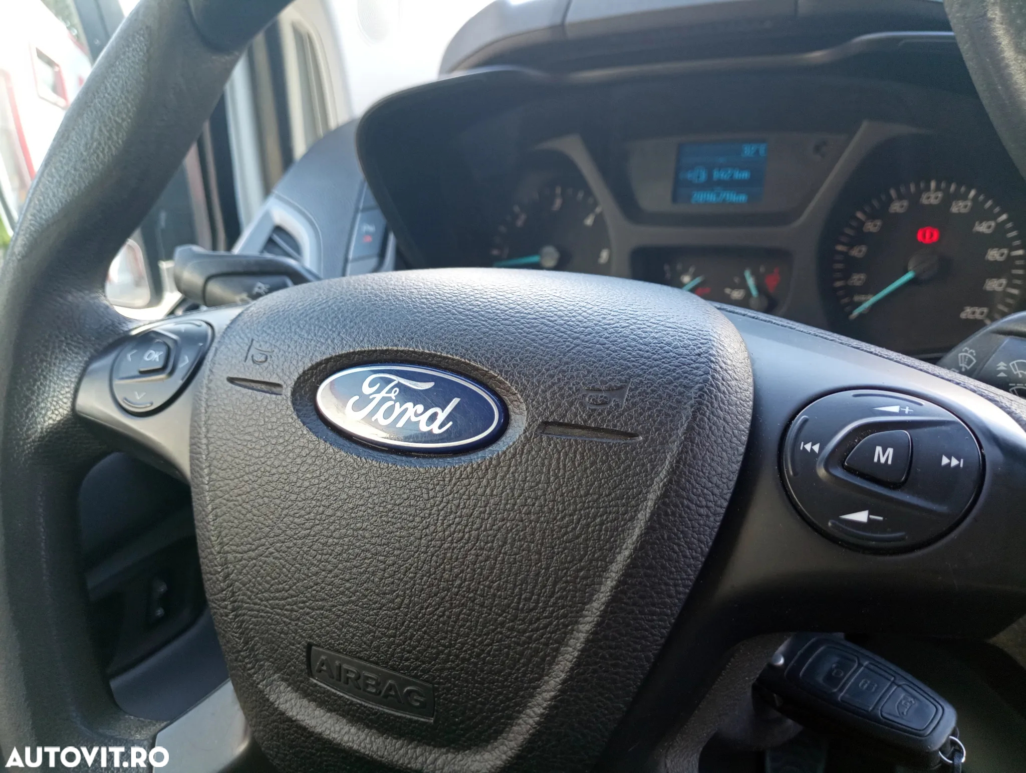 Ford Transit Custom - 25