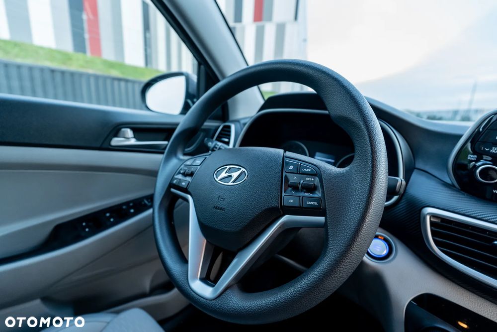 Hyundai Tucson - 16