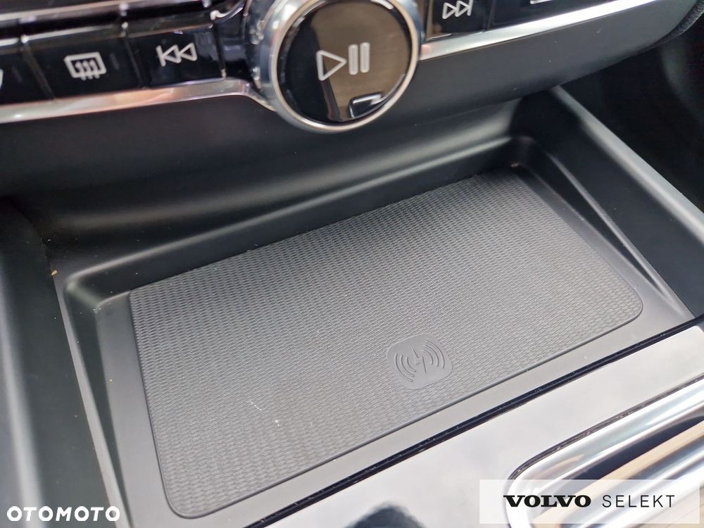 Volvo XC 60 - 25