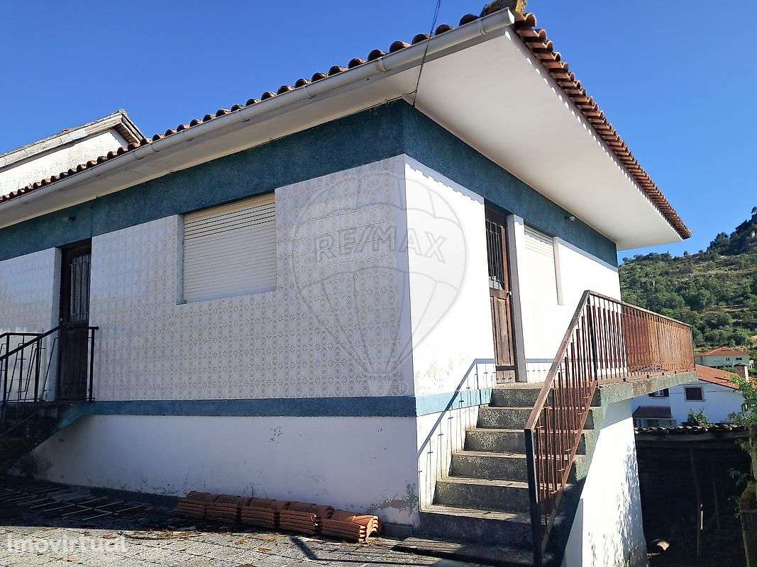 Moradia T6 para venda - Grande imagem: 3/26