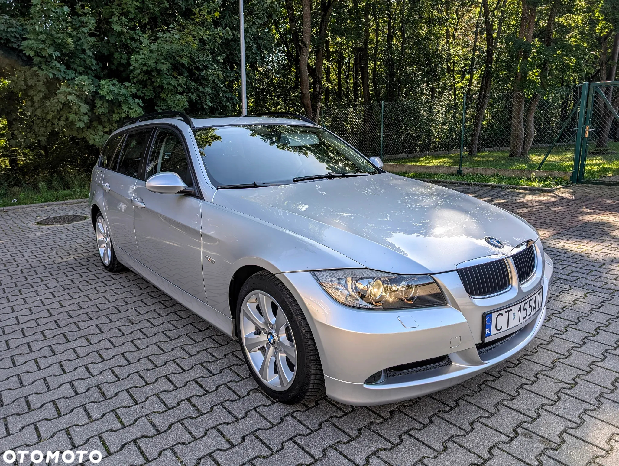 BMW Seria 3 318i Touring - 5