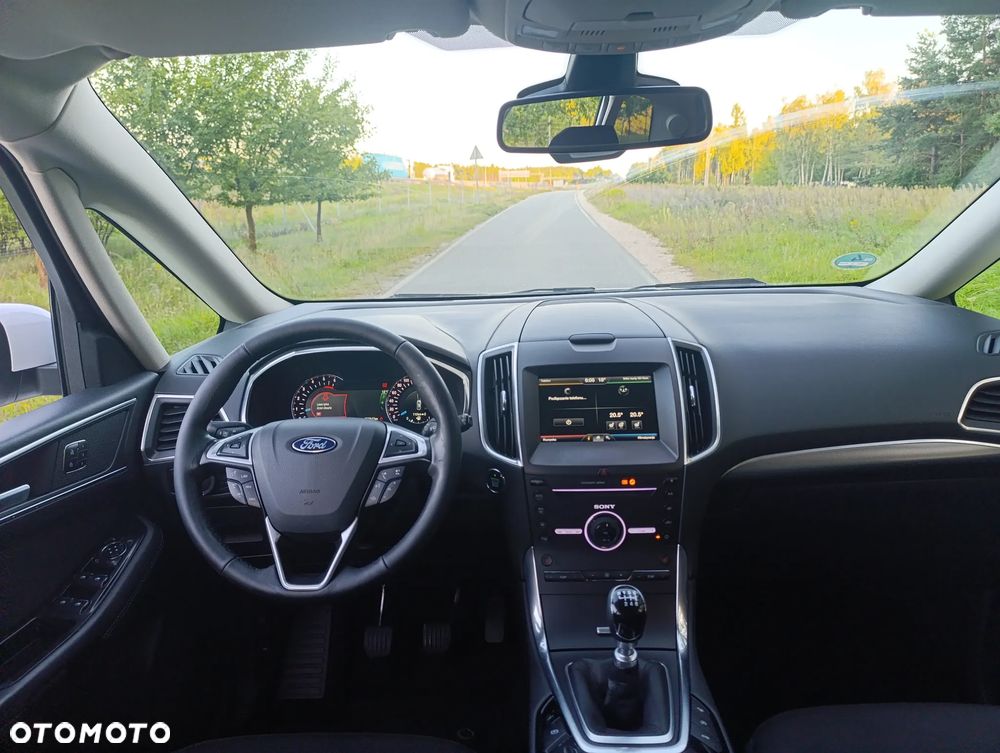 Ford Galaxy 2.0 TDCi Titanium - 30