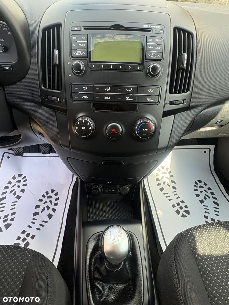Hyundai i30 1.4 Comfort - 15