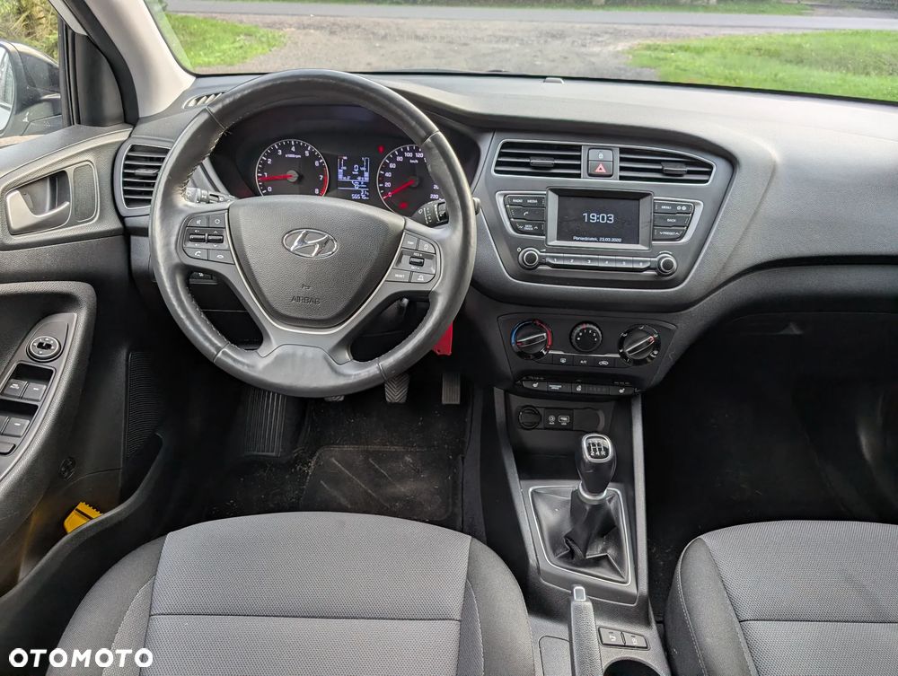 Hyundai i20 - 5