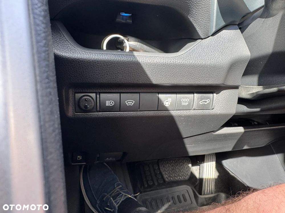 Toyota RAV4 - 15