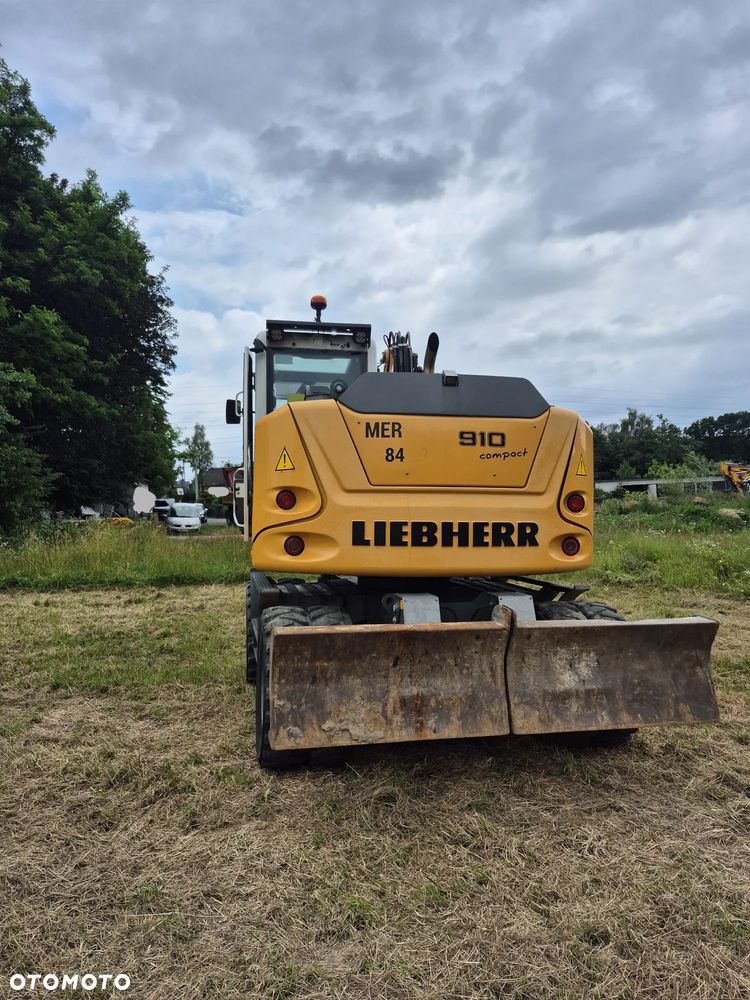 Liebherr 910 - 10