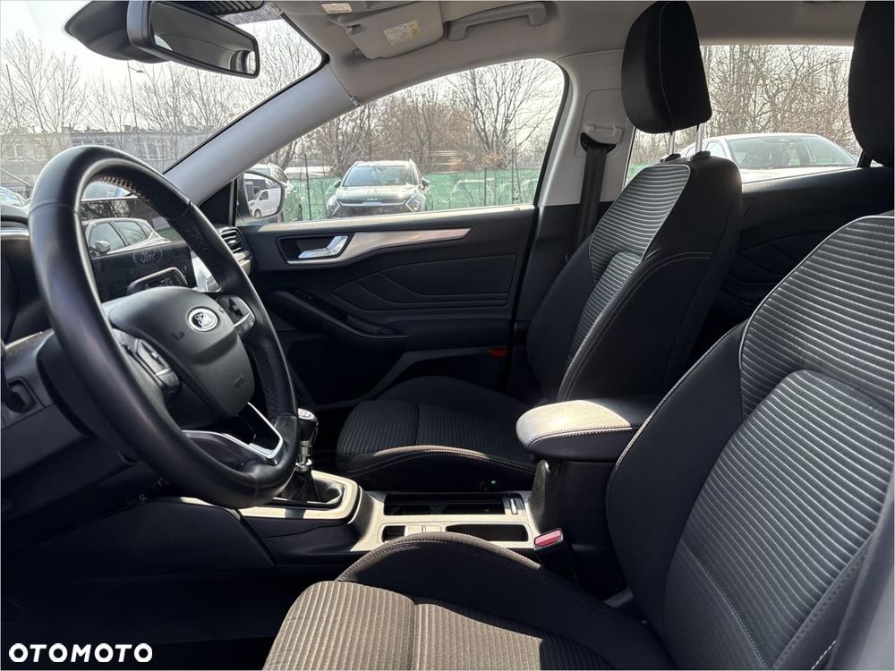 Ford Focus 1.5 EcoBlue STart-Stopp-System TITANIUM - 10