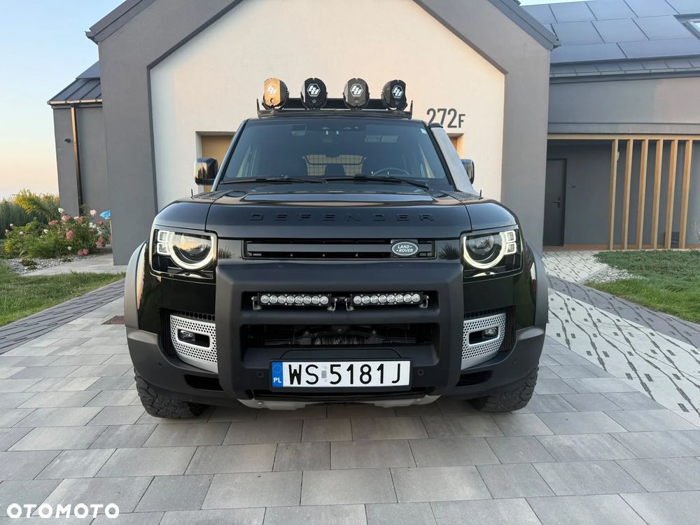 Land Rover Defender - 8