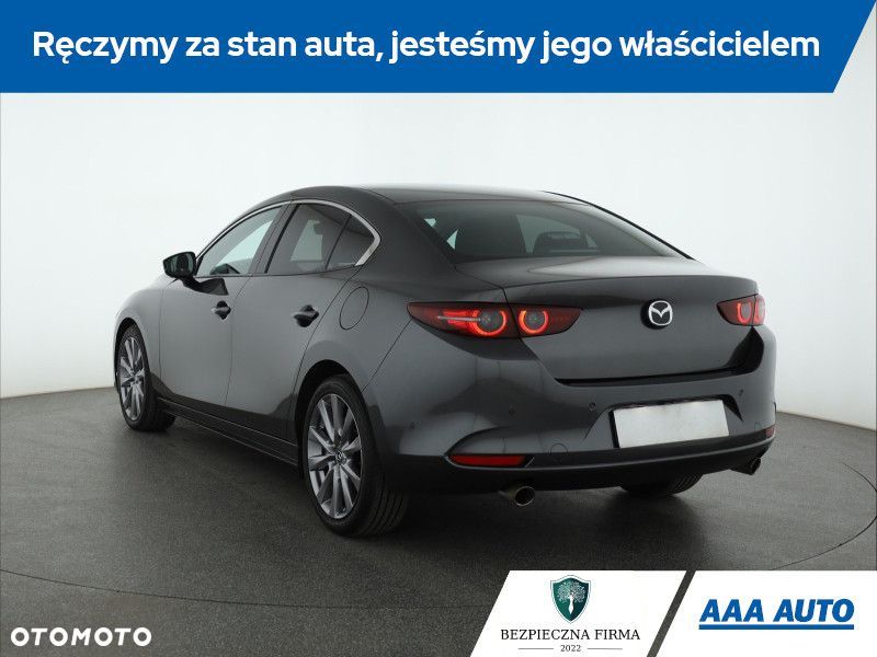 Mazda 3 - 5