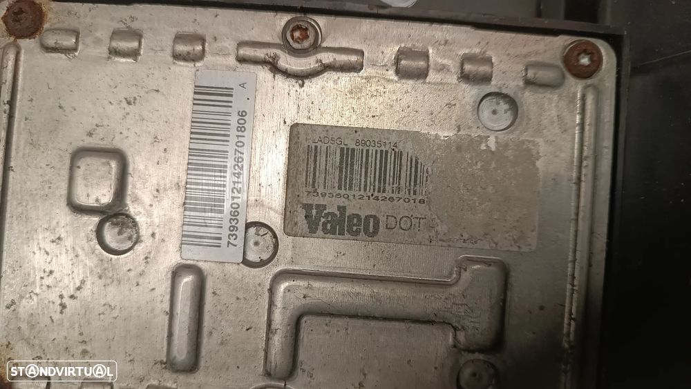 ÓTICA / FAROL XÉNON CITROEN C5 II 04-08 DIREITO 9650115380 / ESQUERDO - 8