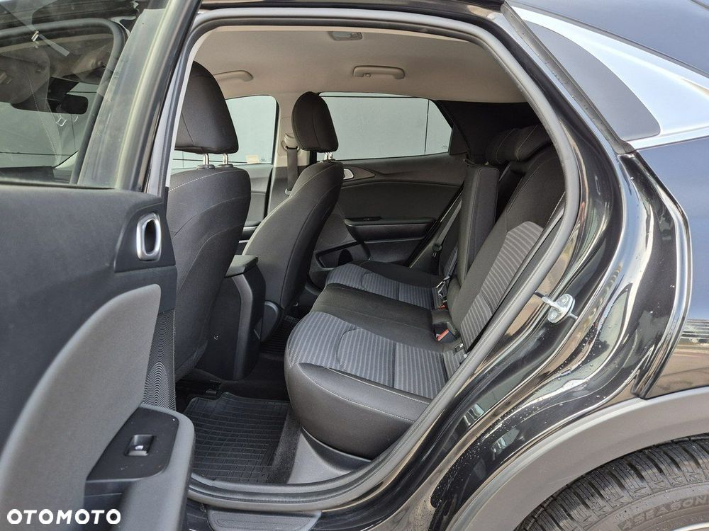 Kia XCeed - 14