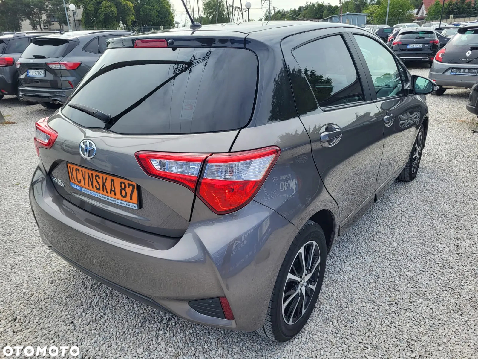 Toyota Yaris 1.0 VVT-i - 6
