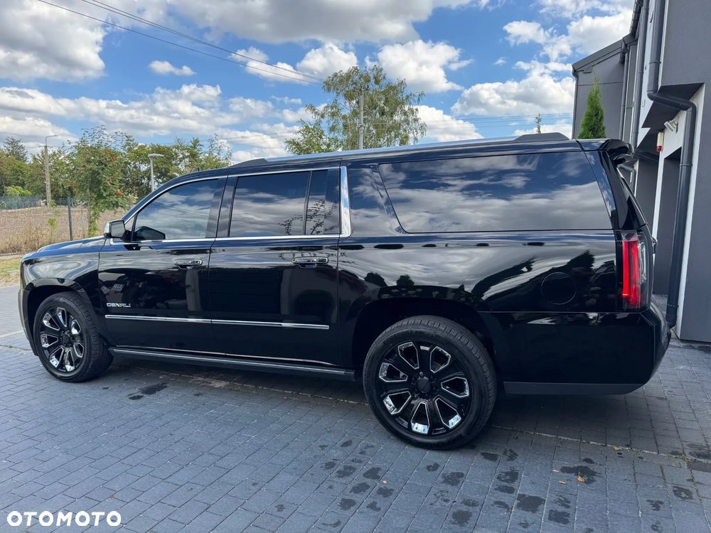 GMC Yukon - 8