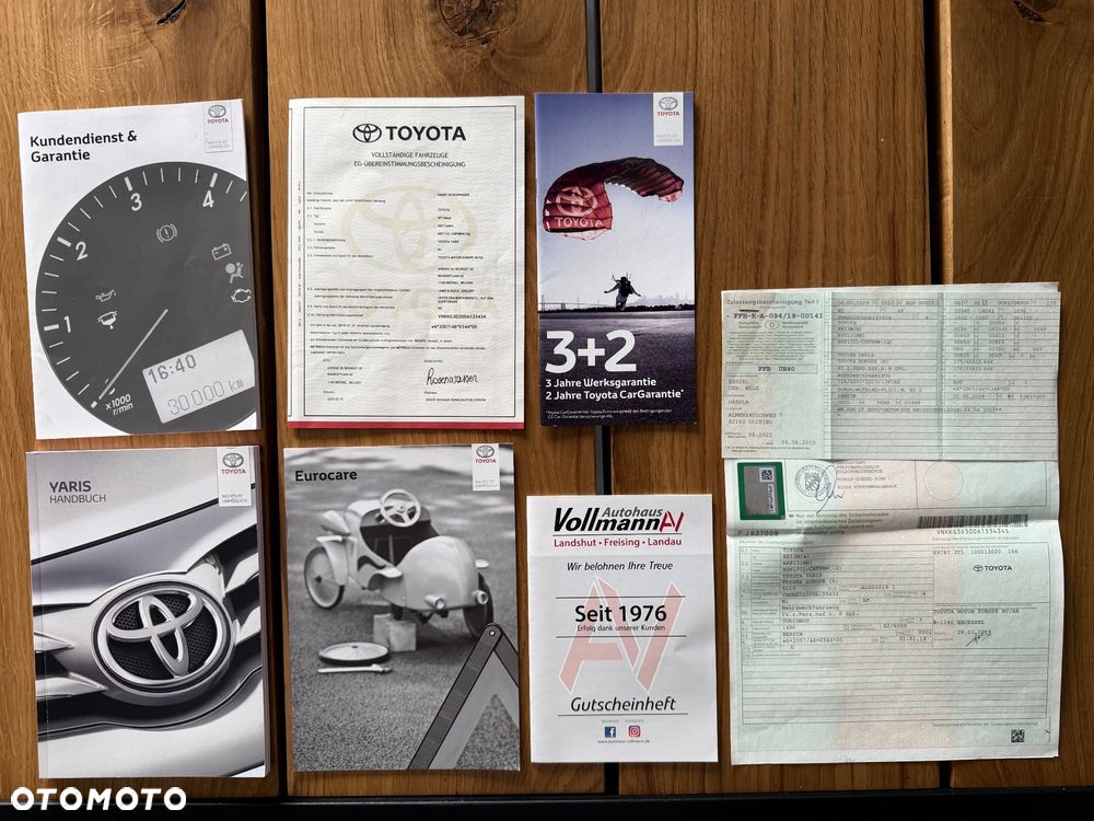 Toyota Yaris 1.5 Premium - 38