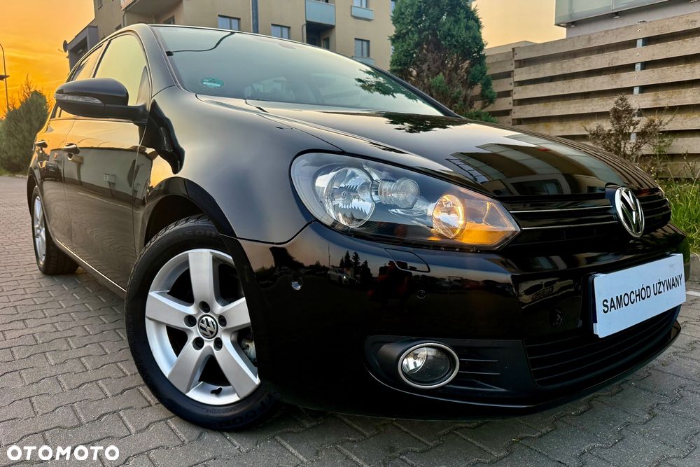 Volkswagen Golf 2.0 TDI DPF BlueMotion Technology Team - 2