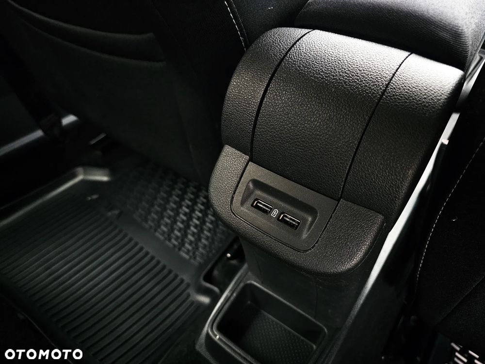 Skoda Fabia 1.0 TSI Ambition - 19