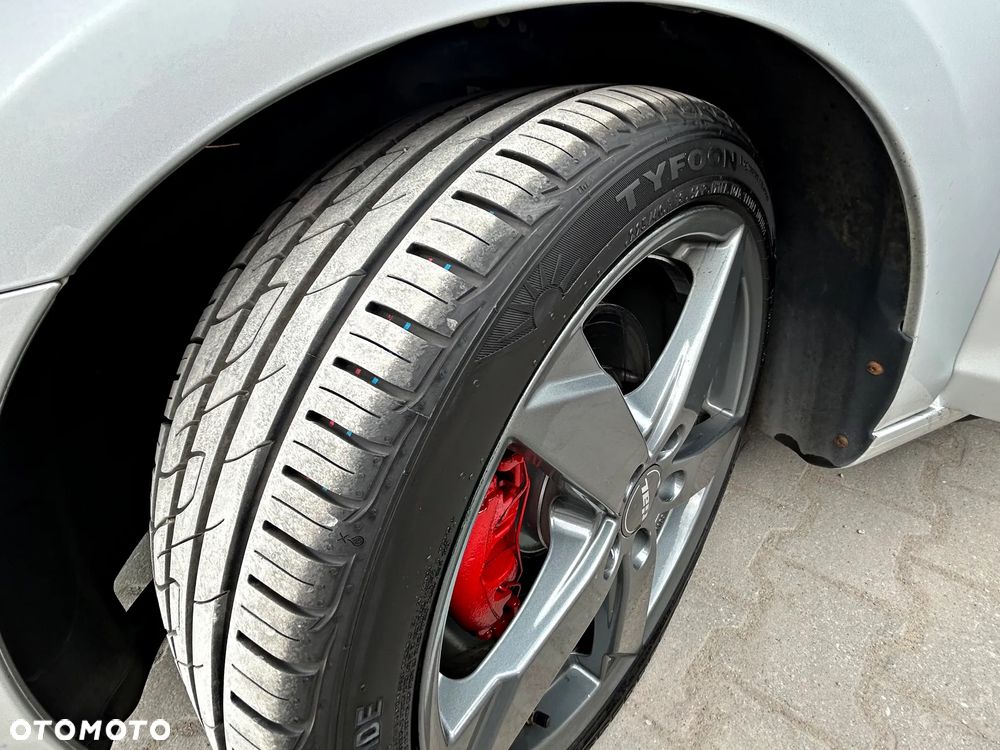 Volkswagen Golf - 35