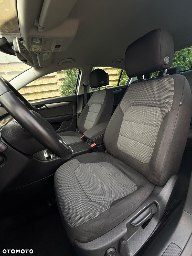 Volkswagen Passat 1.4 TSI Comfortline - 23