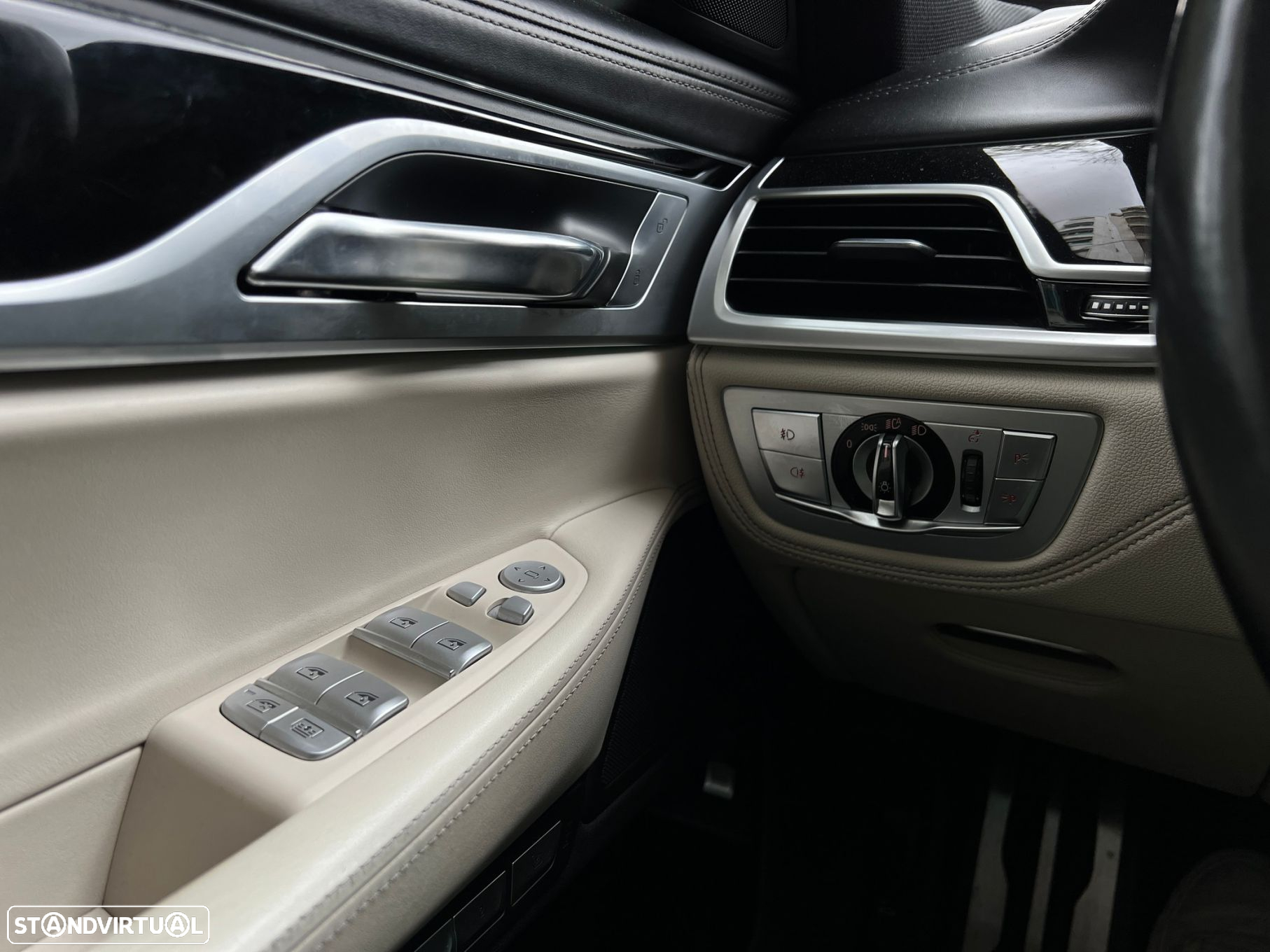 BMW 750 d xDrive - 7